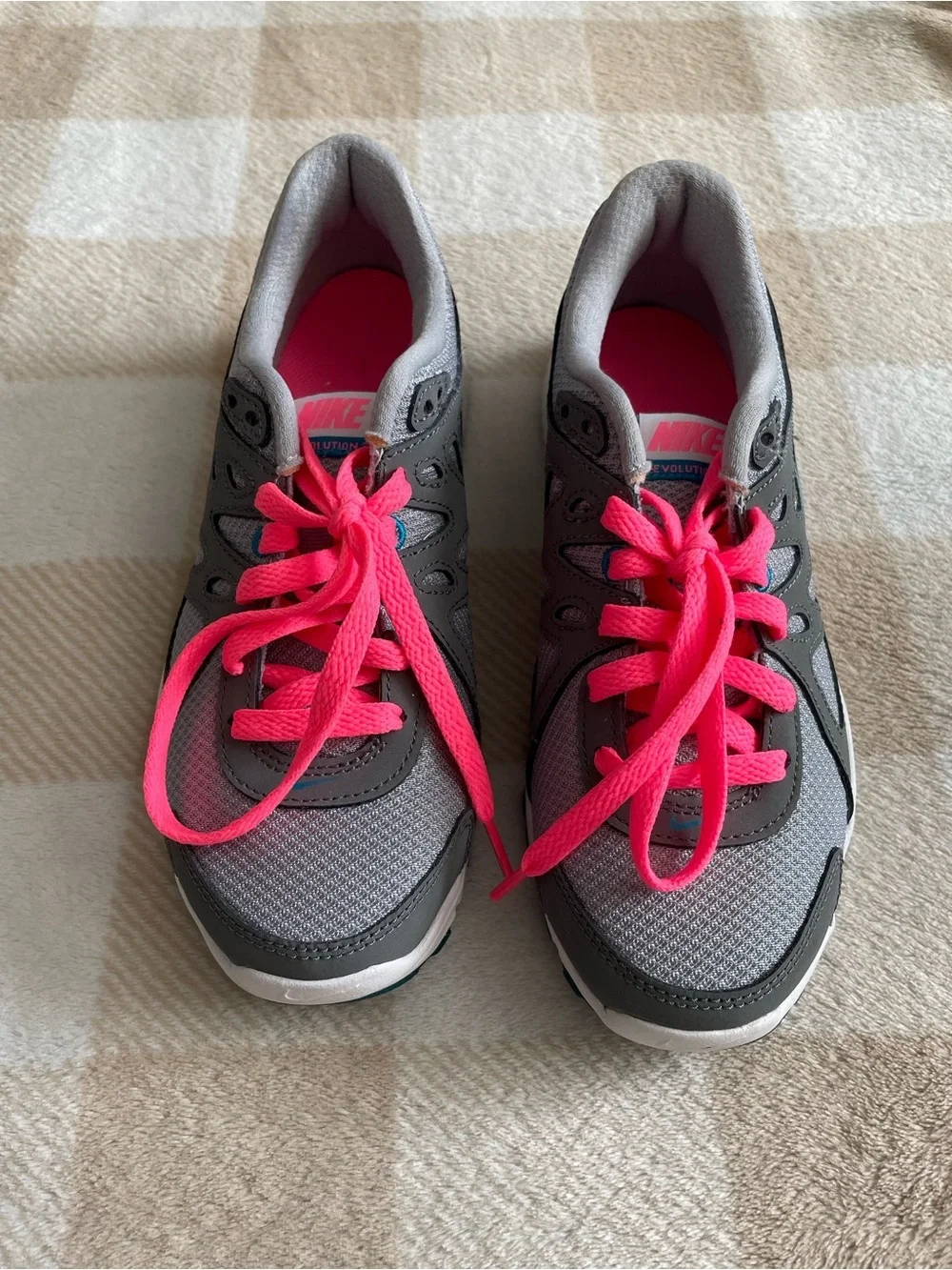 Nike Women’s 6.5 Gray Athletic Sneakers with Teal Swoosh and Pink Laces
